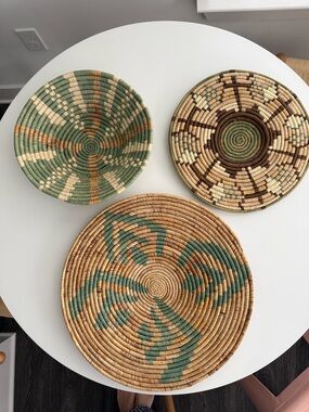 Anthropologie Handwoven Decorative Seagrass Wall Basket - Green & Natural